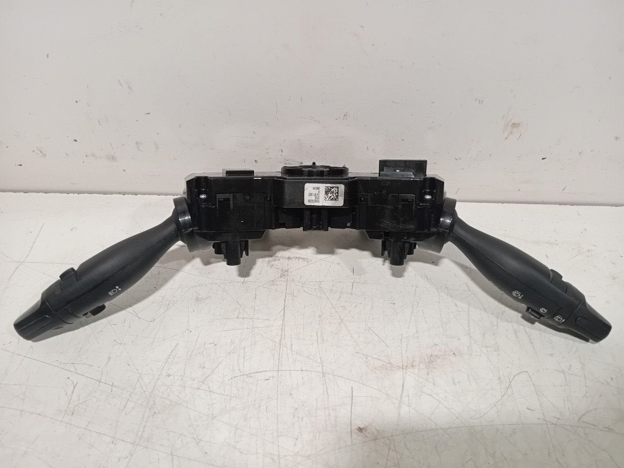Combischakelaar Hyundai i20, Onderdelen@venauto.nl, Van der Ven Autorecycling B.V., Gebruikt, Ettenseweg 76, 4706 PB Roosendaal, The Netherlands
