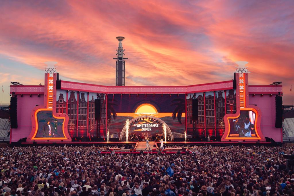 2 tribunekaarten voor de Amsterdamse Zomer zondag 5 juli, Tickets en Kaartjes, Twee personen