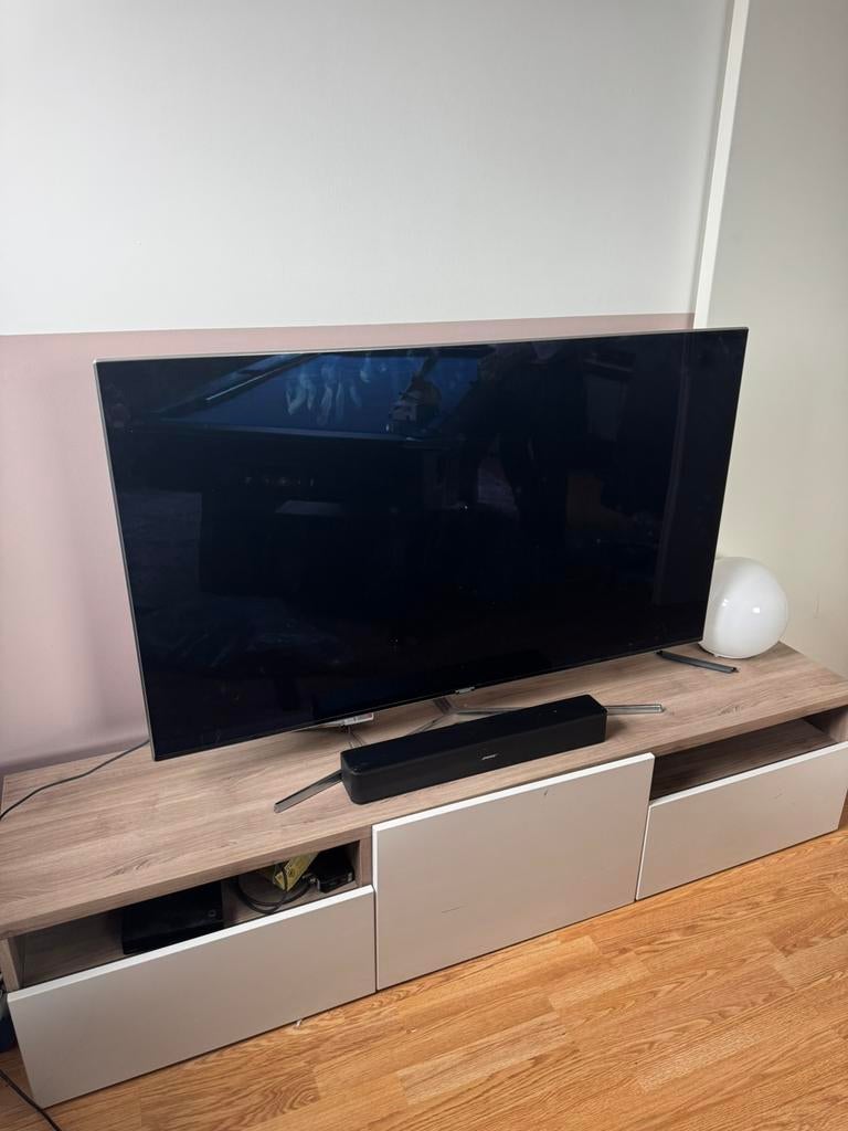 Ikea besta tv meubel in grijs eiken fineer, witte deurtjes, Ophalen, Zo goed als nieuw, 25 tot 50 cm, Minder dan 100 cm