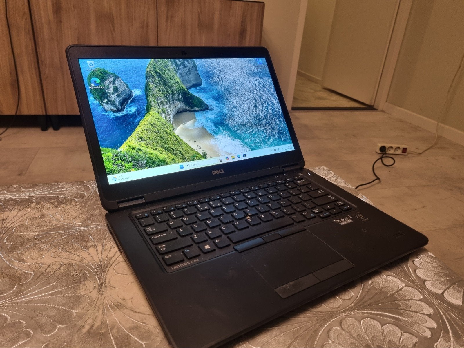 Dell 14inch Full HD i5 2,4Ghz/128Gb SSD/8Gb ram/Nieuwe Accu, 2 tot 3 Ghz, Qwerty, 8 GB, 14 inch