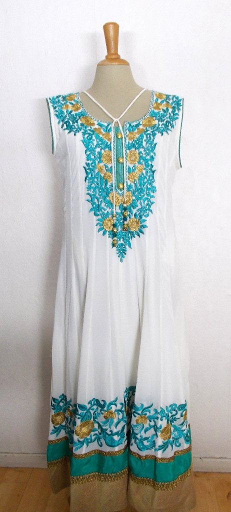 Prachtige bohemian jurk met borduursels bewerkt! L, Kleding | Dames, Jurken, Verzenden, Wit, Maat 42/44 (L), Zo goed als nieuw