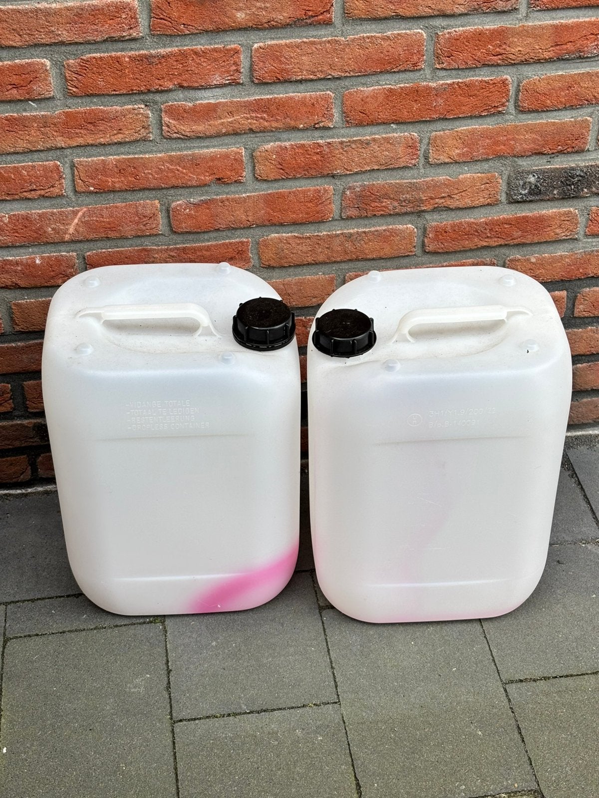 2x 20L jerry can, vloeistof opvangen, leeg, Tuin en Terras, Ophalen, Jerry can, Kunststof, Jerry can
