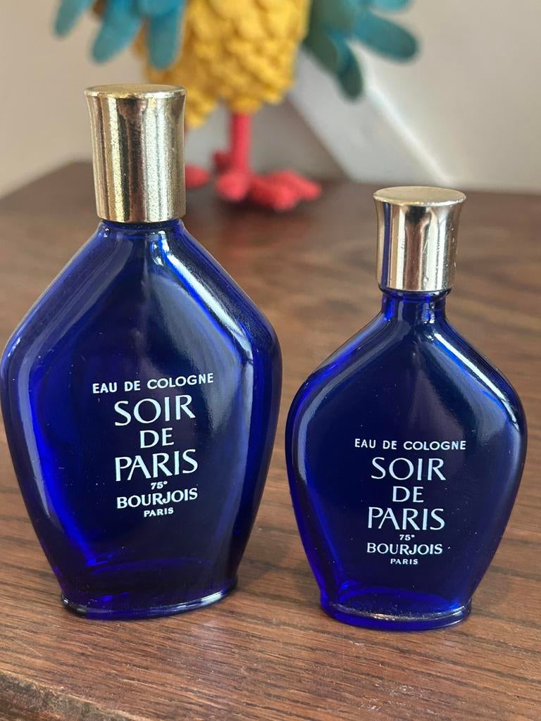 2 vintage soir de paris miniatuur flesjes kobaltblauw glas, Ophalen of Verzenden, Gebruikt, Miniatuur