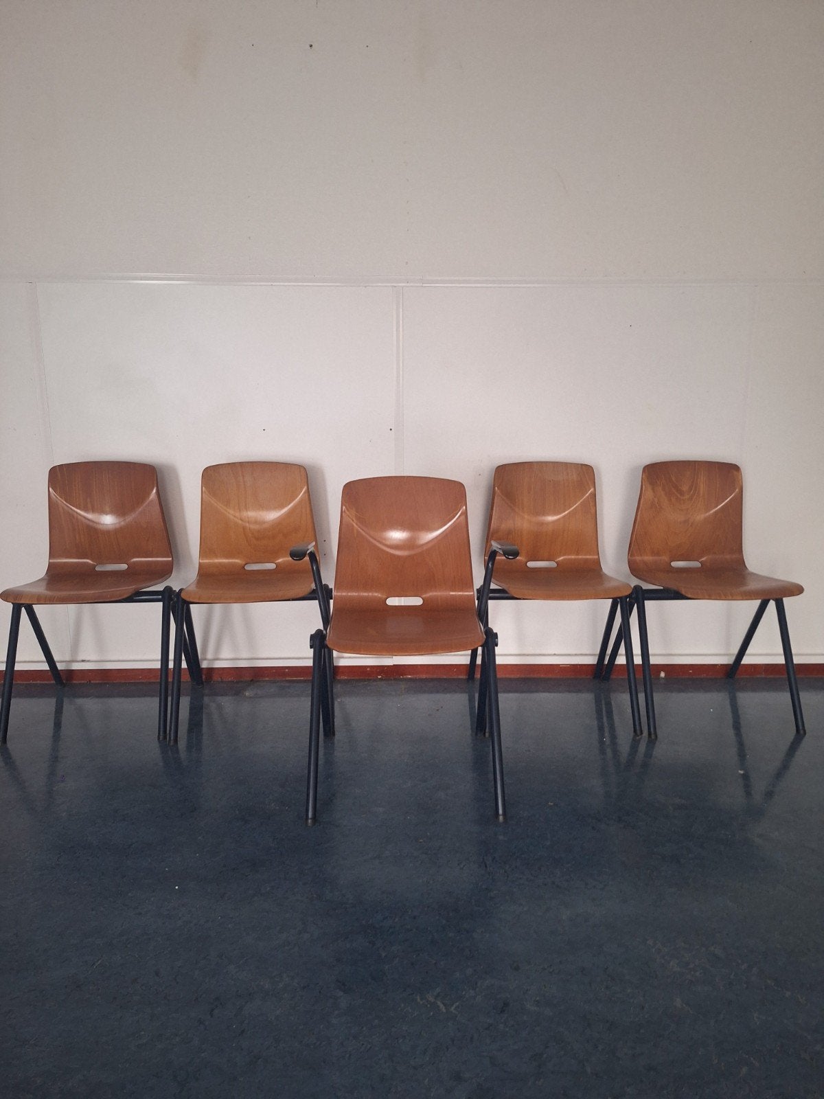 5 retro houten schoolstoelen, Ophalen, Gebruikt, Vijf, Zes of meer stoelen, Hout