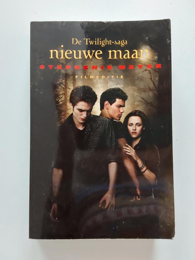 Stephenie Meyer : De twilight -  saga / Nieuwe maan, Ophalen of Verzenden, Gelezen, Stephenie Meyer