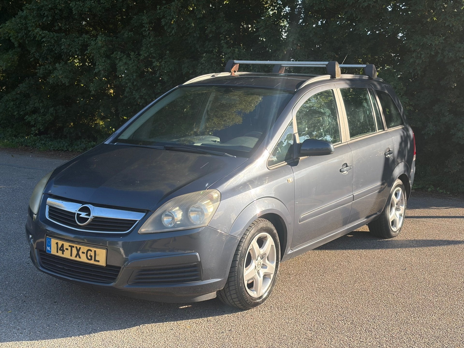 Opel Zafira 1.6 Business Airco! 7-Persoons! Cruise! 2007!, Voorwielaandrijving, Stof, Gebruikt, Zwart