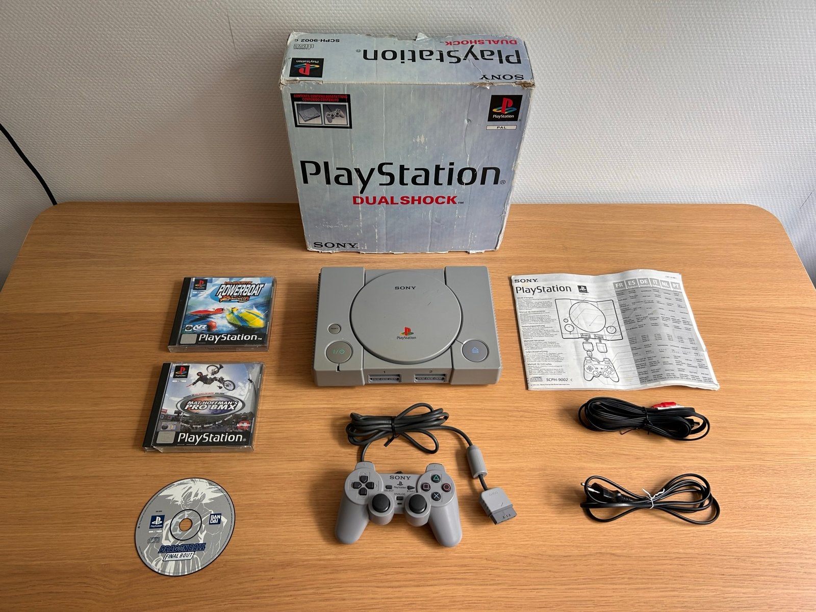 PlayStation 1 SCPH-9002 DualShock pack / Compleet / Met doos, Spelcomputers en Games, Spelcomputers | Sony PlayStation 1, Ophalen of Verzenden