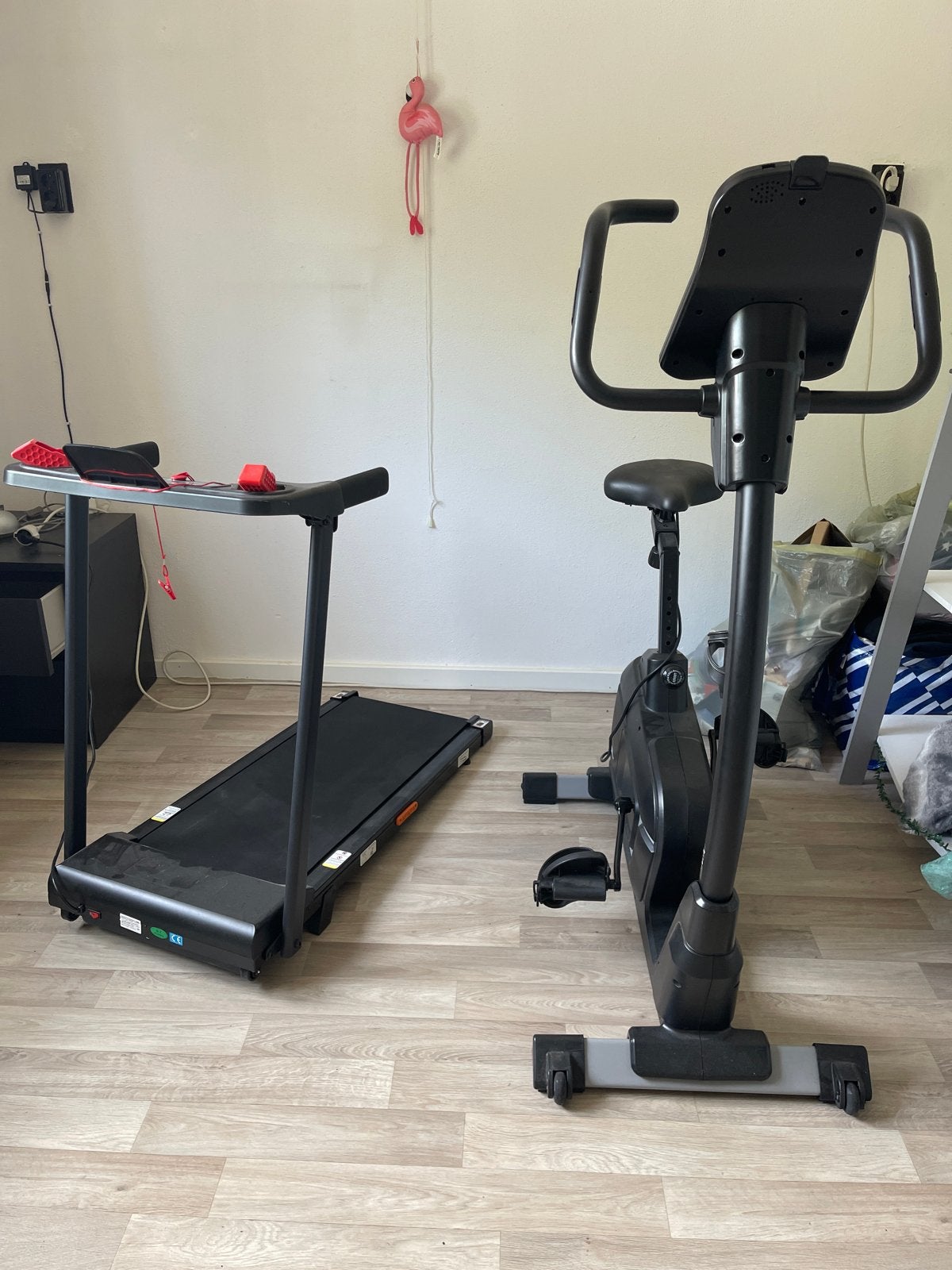 Loopband en Hometrainer - Perfect voor Thuis Workouts, Gebruikt, Ophalen of Verzenden, Metaal, Loopband
