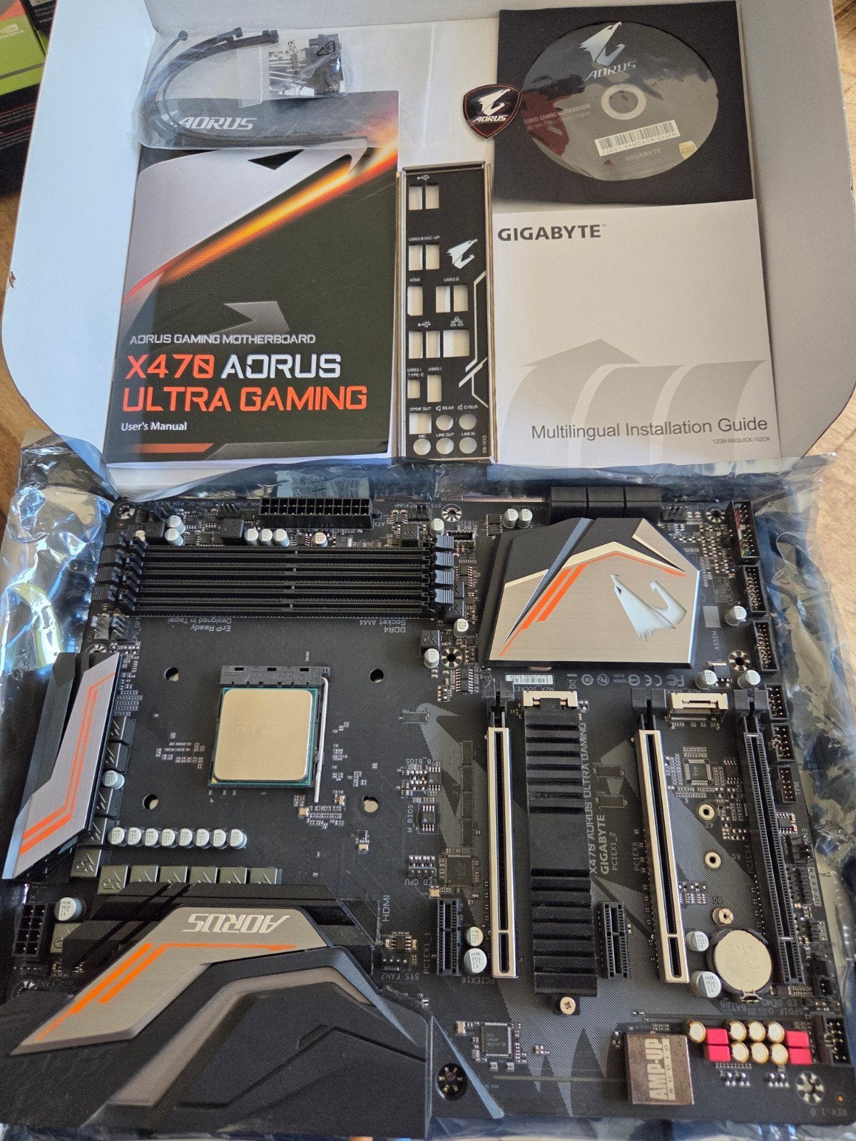 Foto 16 van Gaming PC onderdelen – RTX 2060 Super / Ryzen 7 / 32GB RGB /