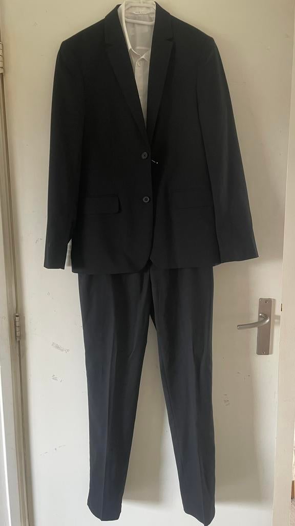 Jongens kostuum. Zwart H&M maat 170 . Bruidsjonker, galapak, Ophalen of Verzenden, Zo goed als nieuw