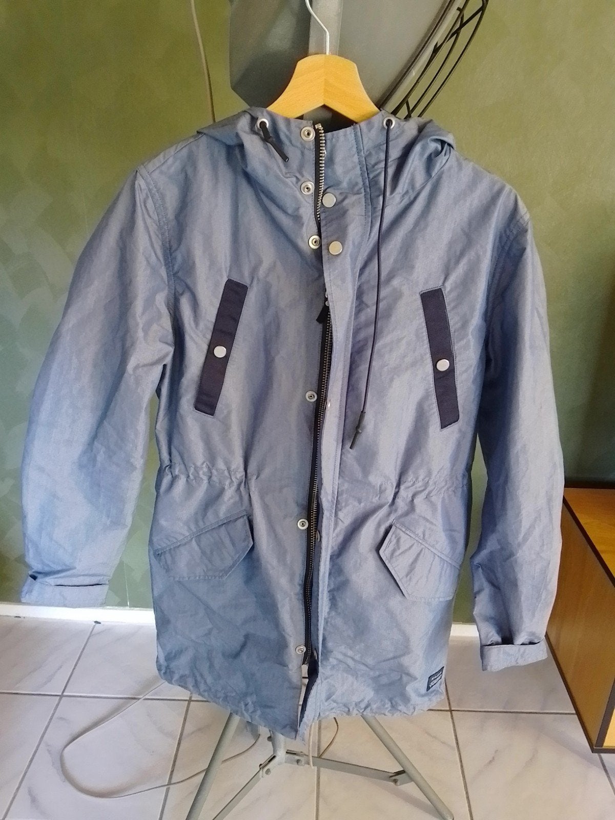 Zomer jas Revelation/The sting blauw maat S/36 ongedragen., Kleding | Dames, The Sting, Blauw, Nieuw, Ophalen of Verzenden