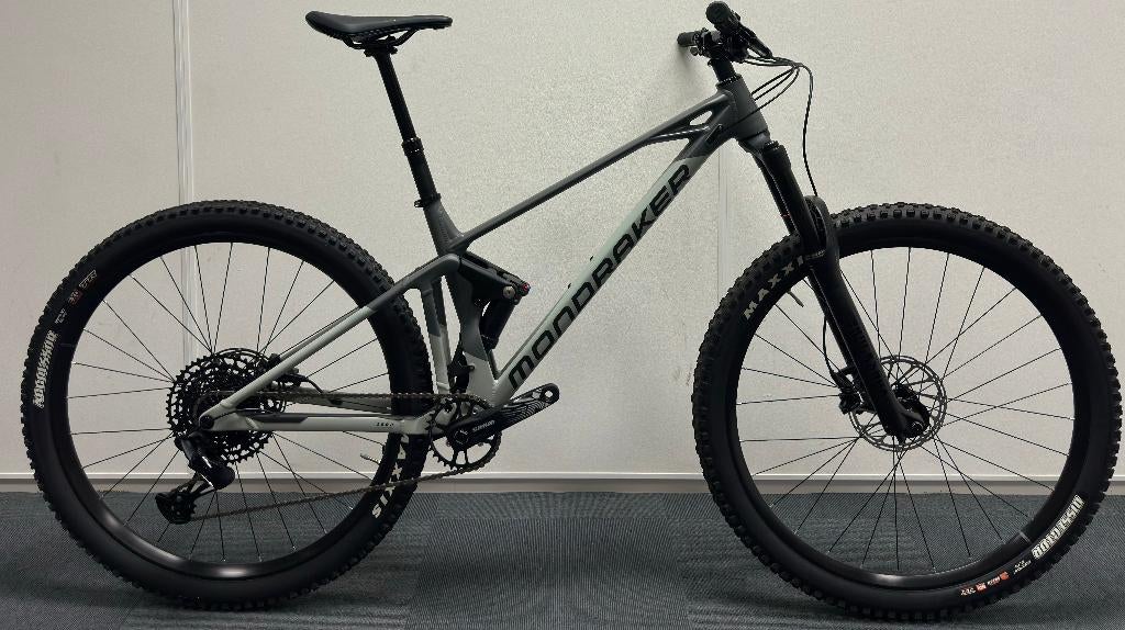 mondaker raze, Fully, Nieuw, 53 tot 57 cm, Ophalen
