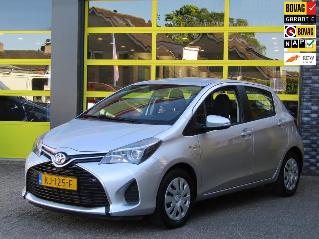 Toyota Yaris 1.5 Hybrid Aspiration, Auto's, Gebruikt, Euro 6, 4 cilinders, Met garantie (alle)