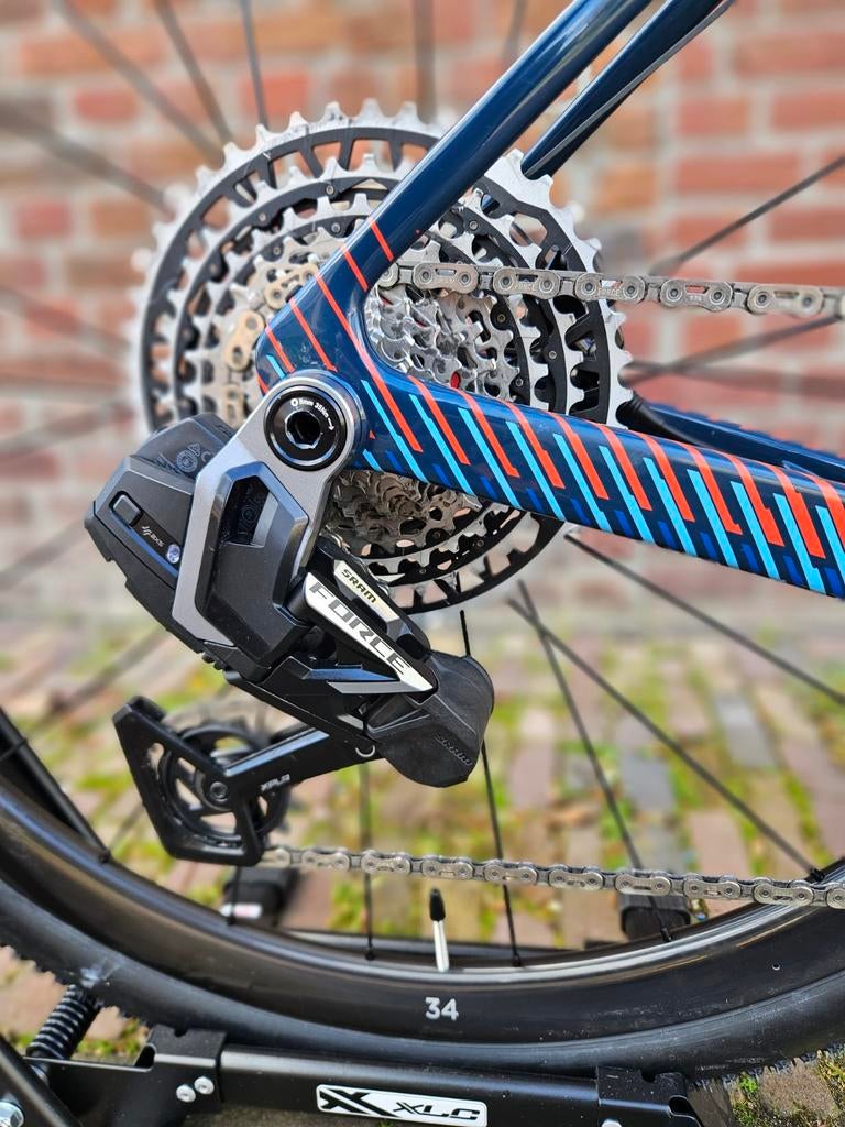 Sale! Factor Aluto Sram Force AXS powermeter inruil mogelijk, 28 inch, Carbon, Nieuw, 15 tot 20 versnellingen