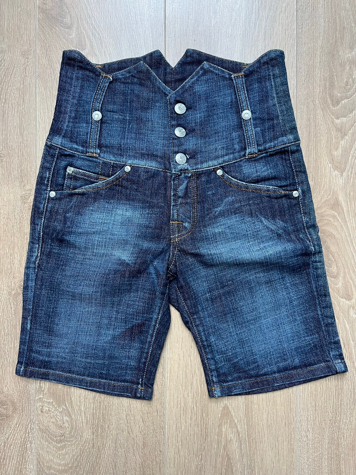 SOS High waist korte broek blauw maat 34, Ophalen of Verzenden, Zo goed als nieuw, Blauw, W27 (confectie 34) of kleiner