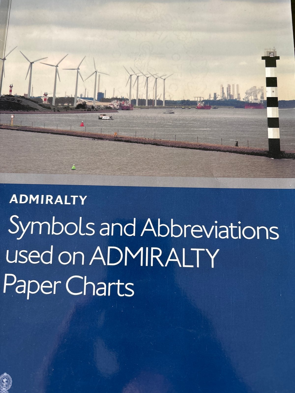 Admiralty Symbols and Abbreviations Paper Charts, Ophalen of Verzenden, Zo goed als nieuw, Wereld, 2000 tot heden