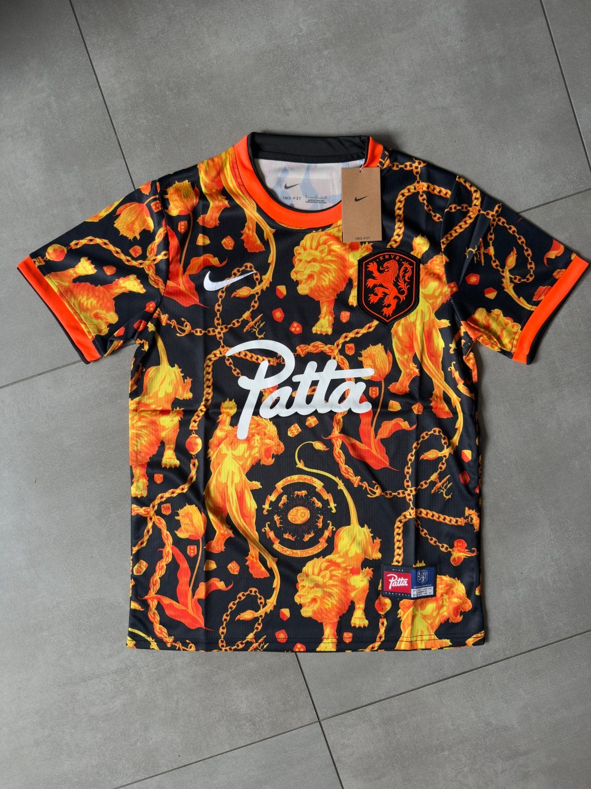 Nike x Patta WK shirt, Maat L, Ophalen of Verzenden, Nieuw, Shirt