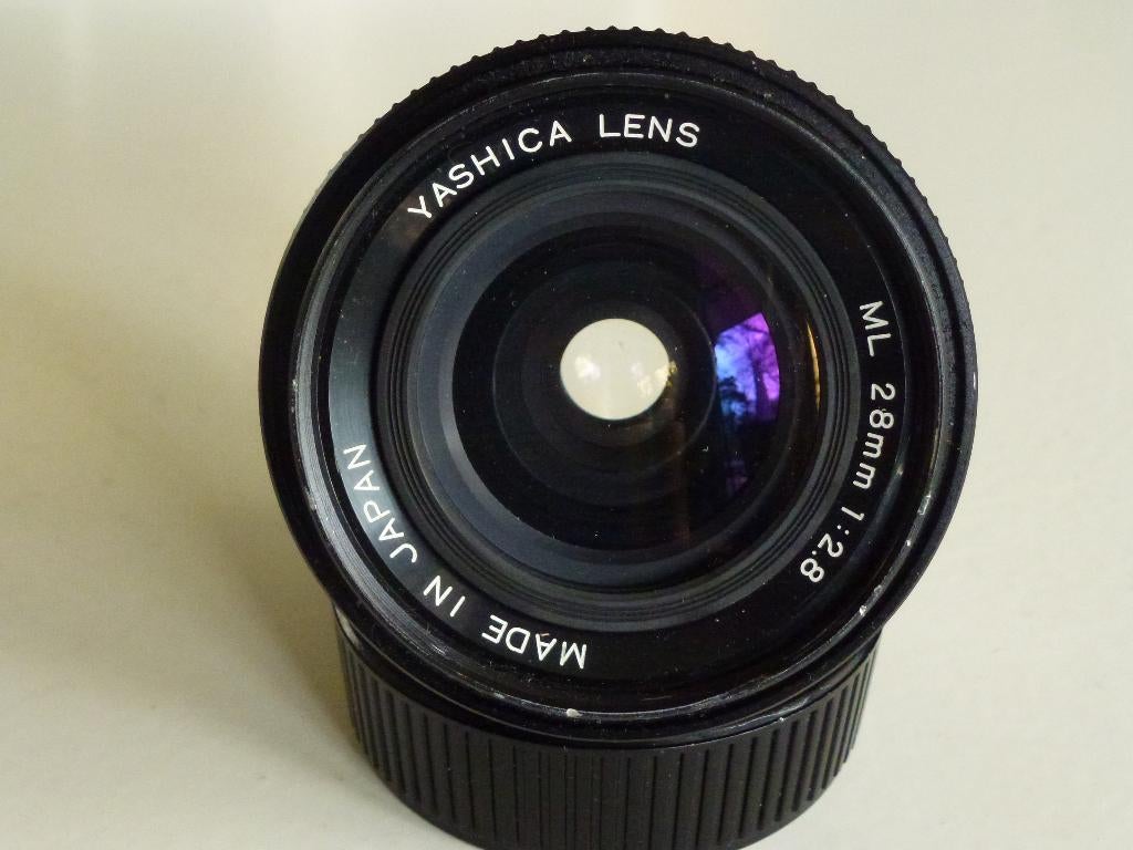 Yashica ML 135 mm 1: 2,8 C  z.g.a.n., Ophalen of Verzenden, Zo goed als nieuw, Telelens