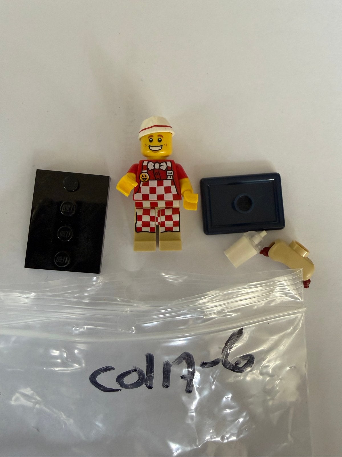 Lego Minifiguur Hotdog Man (COL17-6) met accessoires, Kinderen en Baby's, Speelgoed | Duplo en Lego, Ophalen of Verzenden, Zo goed als nieuw