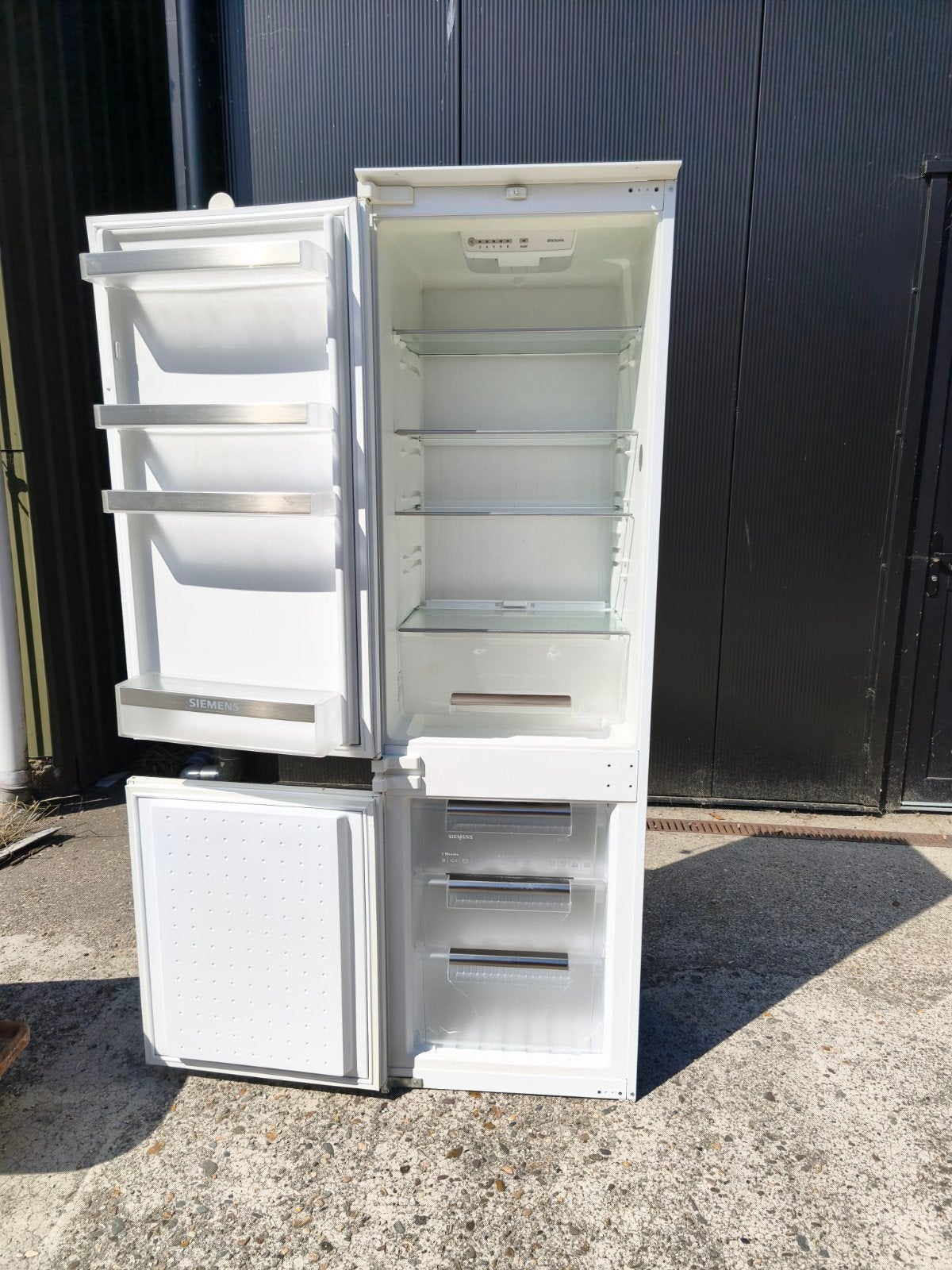 Siemens inbouw Koel-vriescombinatie, 200 liter of meer, Ophalen, Met aparte vriezer, 160 cm of meer