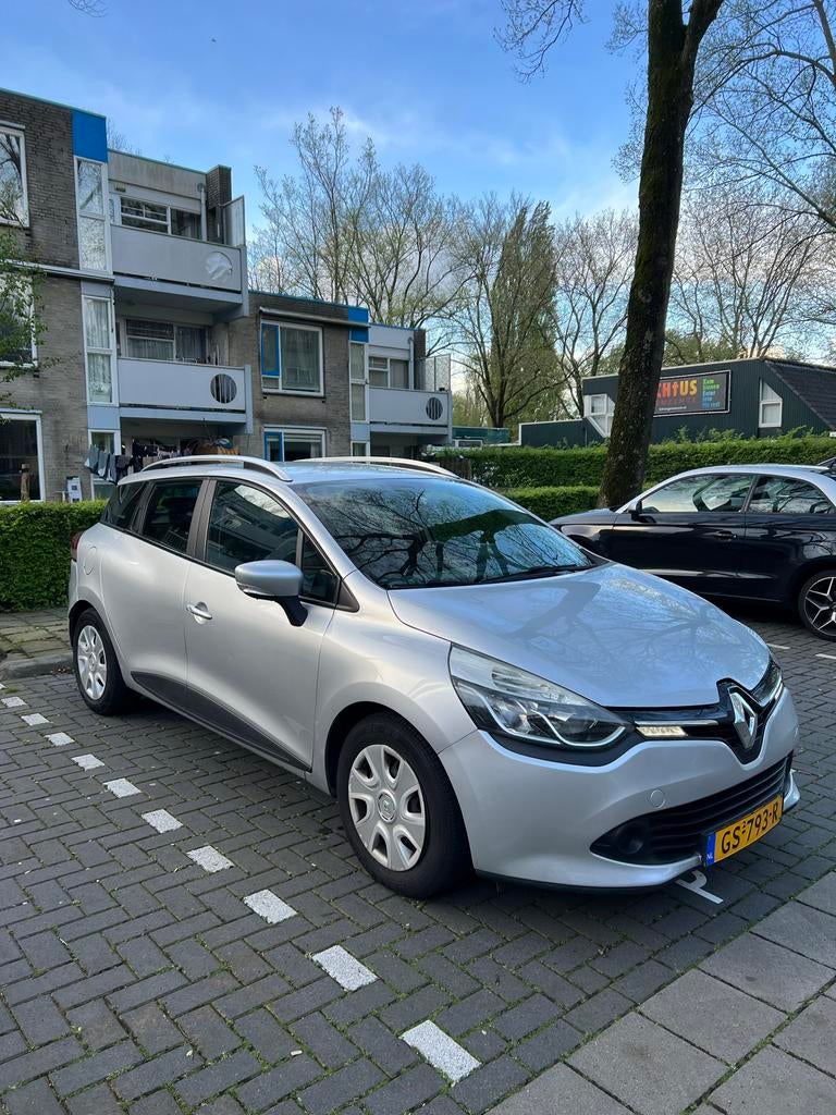Renault Clio 1.5 DCI 66KW Estate 2015 Grijs, Voorwielaandrijving, 4 cilinders, 1096 kg, Origineel Nederlands