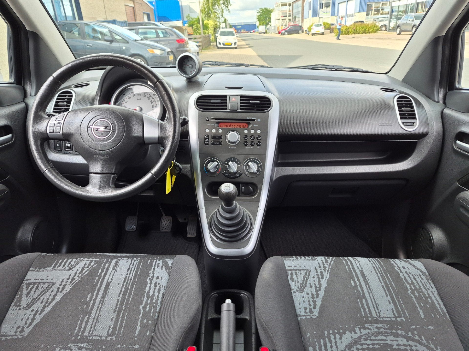 Opel Agila 1.0 Edition|1e eig|NAP|Airco|El.Ramen|APK, Auto's, Opel, Euro 5, Stof, Met garantie (alle), Origineel Nederlands