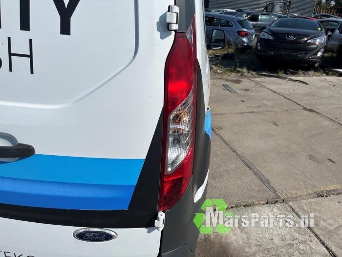 Achterlicht rechts van een Ford Transit Connect