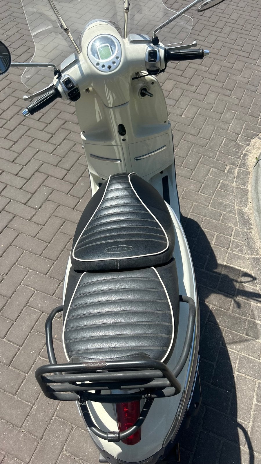Peugeot Django Scooter - Zo goed als nieuw, Gebruikt, Overige modellen, Maximaal 45 km/u, Ophalen of Verzenden