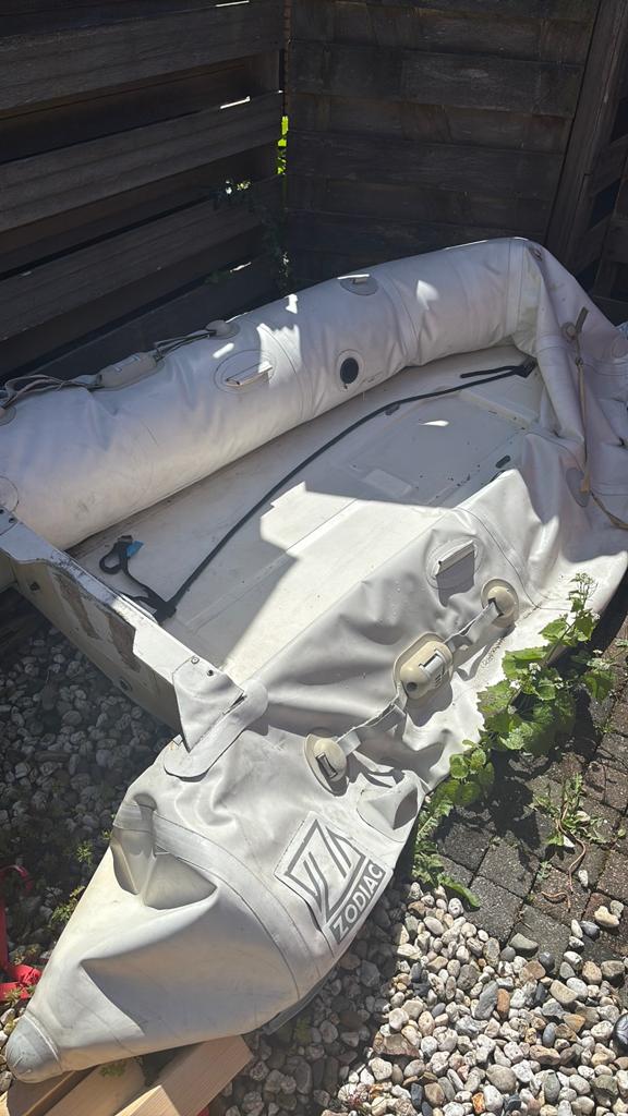 Zodiac Yachtline 275R - sterke romp, Ophalen, Gebruikt