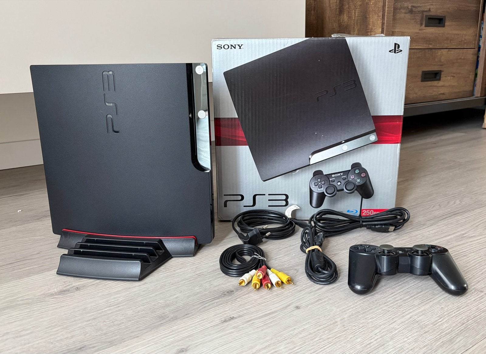 Sony PlayStation 3 (PS3) met 1 controller en 15 games, Gebruikt, Overige genres, 2 spelers, Eén computer