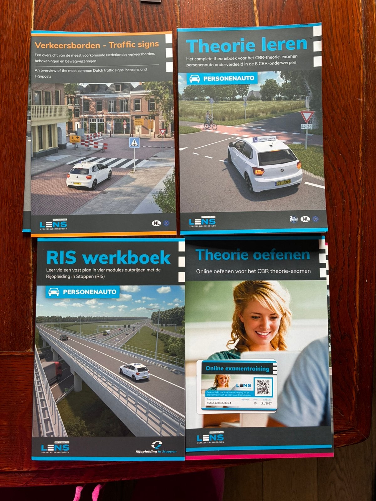 Gloednieuwe theorieboeken rijbewijs B, Ophalen of Verzenden, Nieuw, Algemeen