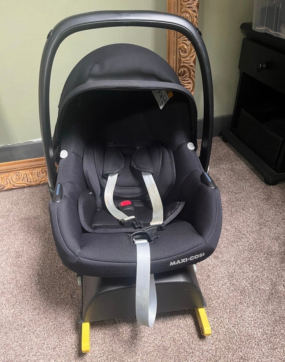 Maxi-Cosi CabrioFix i-Size + ISOFIX Base, Ophalen, Gebruikt, Zijbescherming, Isofix