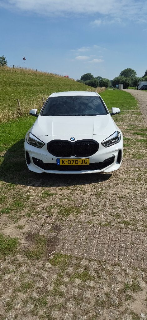 Foto 7 van BMW 1-Serie 118i 136pk 2021 Executive Edition M-sport