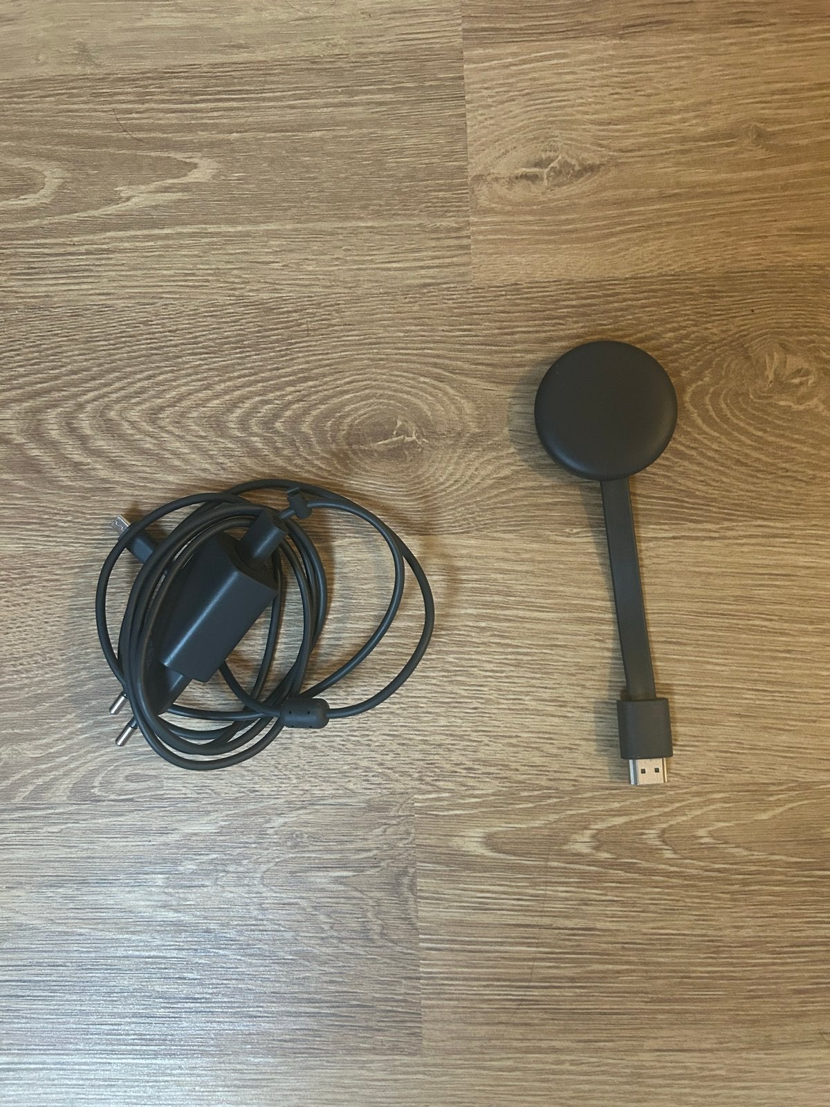 Google Chromecast 3 met adapter en kabel, Ophalen of Verzenden, Zo goed als nieuw, HDMI