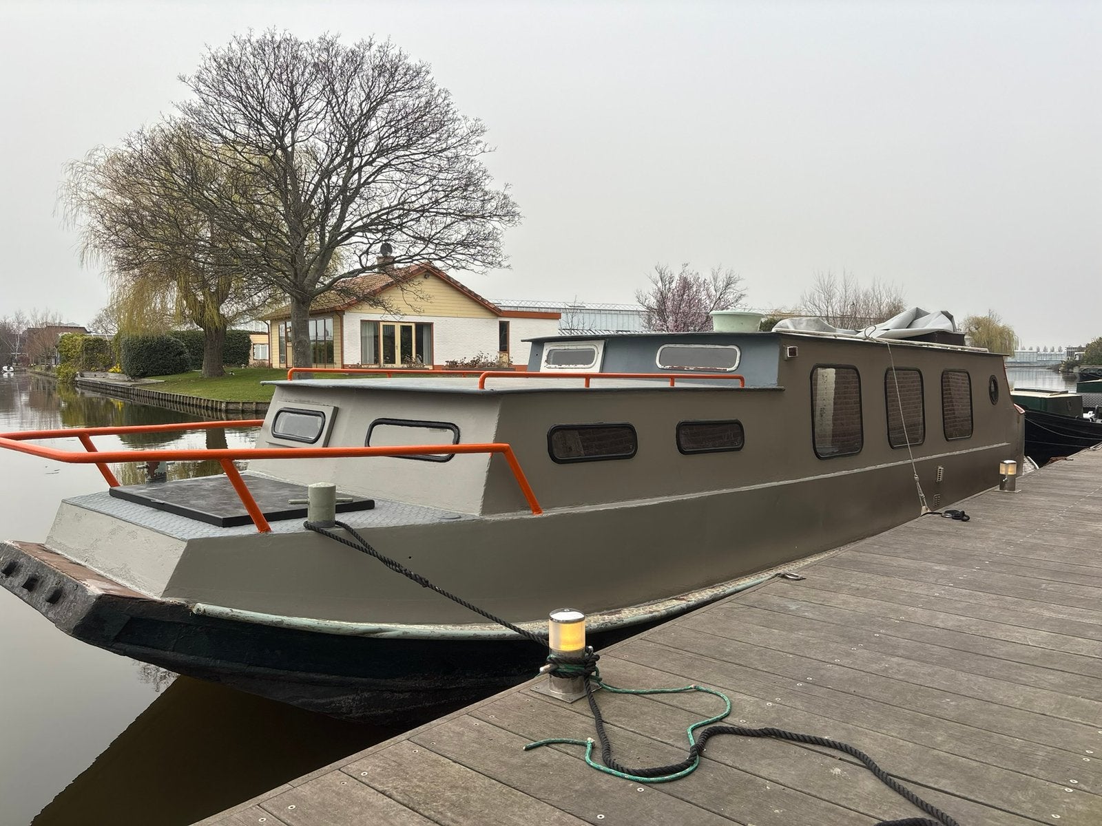 Woonboot te koop, Watersport en Boten, Ophalen, Zo goed als nieuw