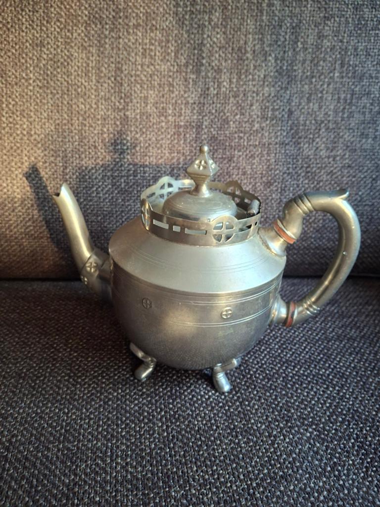 Rio Tiel antiek theepotje jaren 50/ 60  tin/pewter, Antiek en Kunst, Antiek | Tin, Ophalen of Verzenden