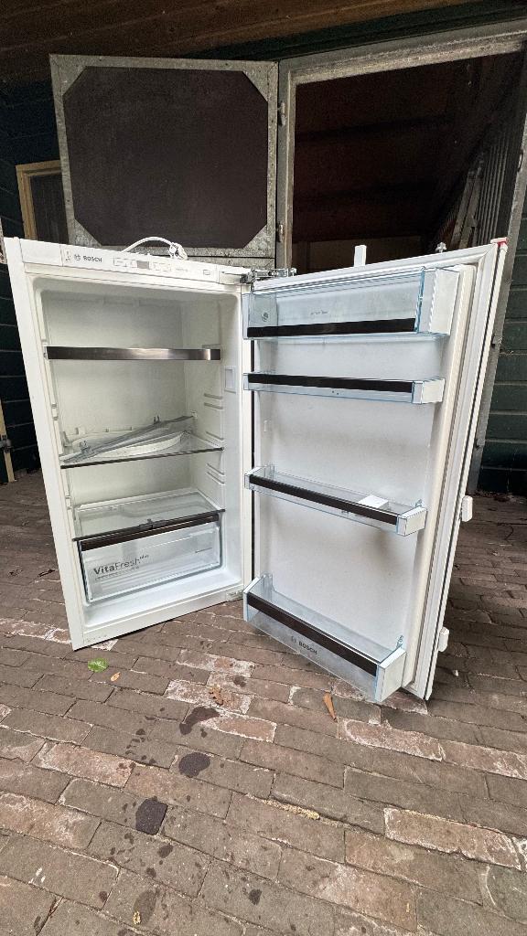 Bosch inbouwkoelkast KIR31SDF0, Witgoed en Apparatuur, Koelkasten en IJskasten, 150 tot 200 liter, Zonder vriesvak, Zo goed als nieuw