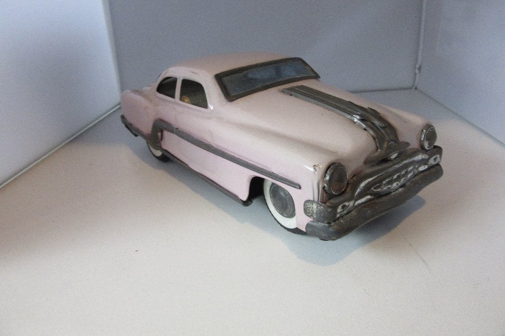 Cadillac blik met frictie motor 1;18, Ophalen of Verzenden