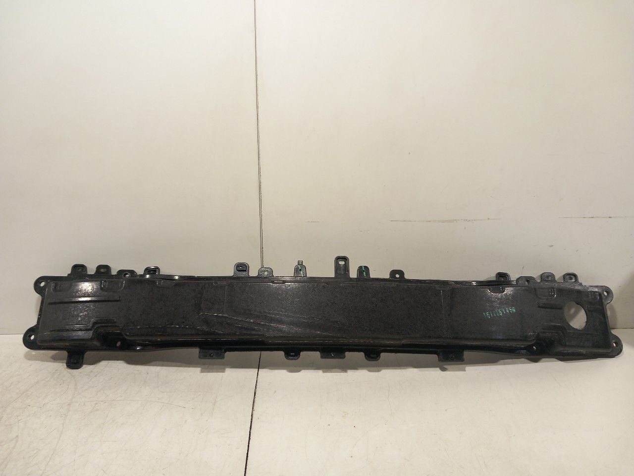 Bumperbalk achter Hyundai Tucson, Onderdelen@venauto.nl, Van der Ven Autorecycling B.V., Gebruikt, Ettenseweg 76, 4706 PB Roosendaal, The Netherlands