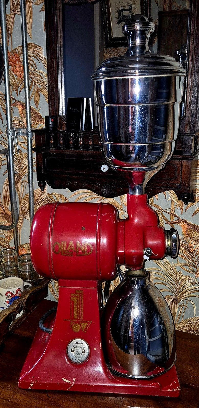 Koffiebonenmolen Olland vintage - Rood Chrome koffiemolen

P, Ophalen