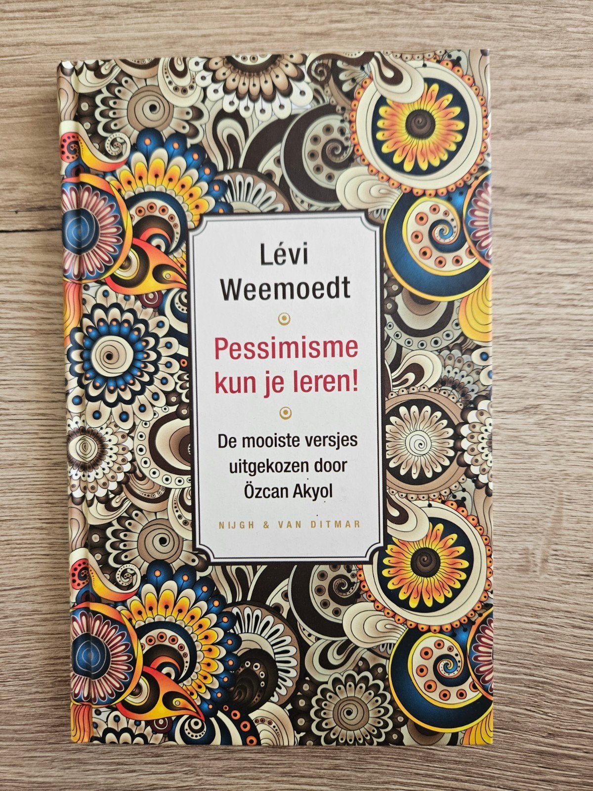 Levi Weemoedt - Pessimisme kun je leren!, Levi Weemoedt, Ophalen of Verzenden, Zo goed als nieuw