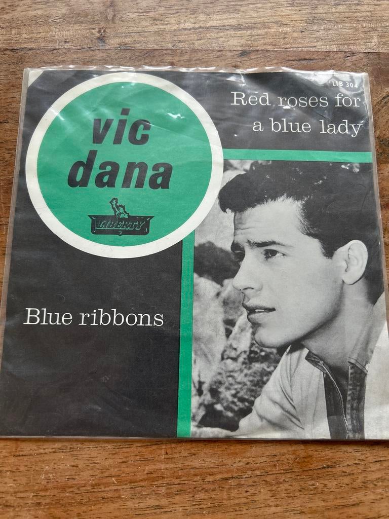 Vic Dana - Red Roses For A Blue Lady / Blue Ribbons Single, Gebruikt, 7 inch, Single, Pop