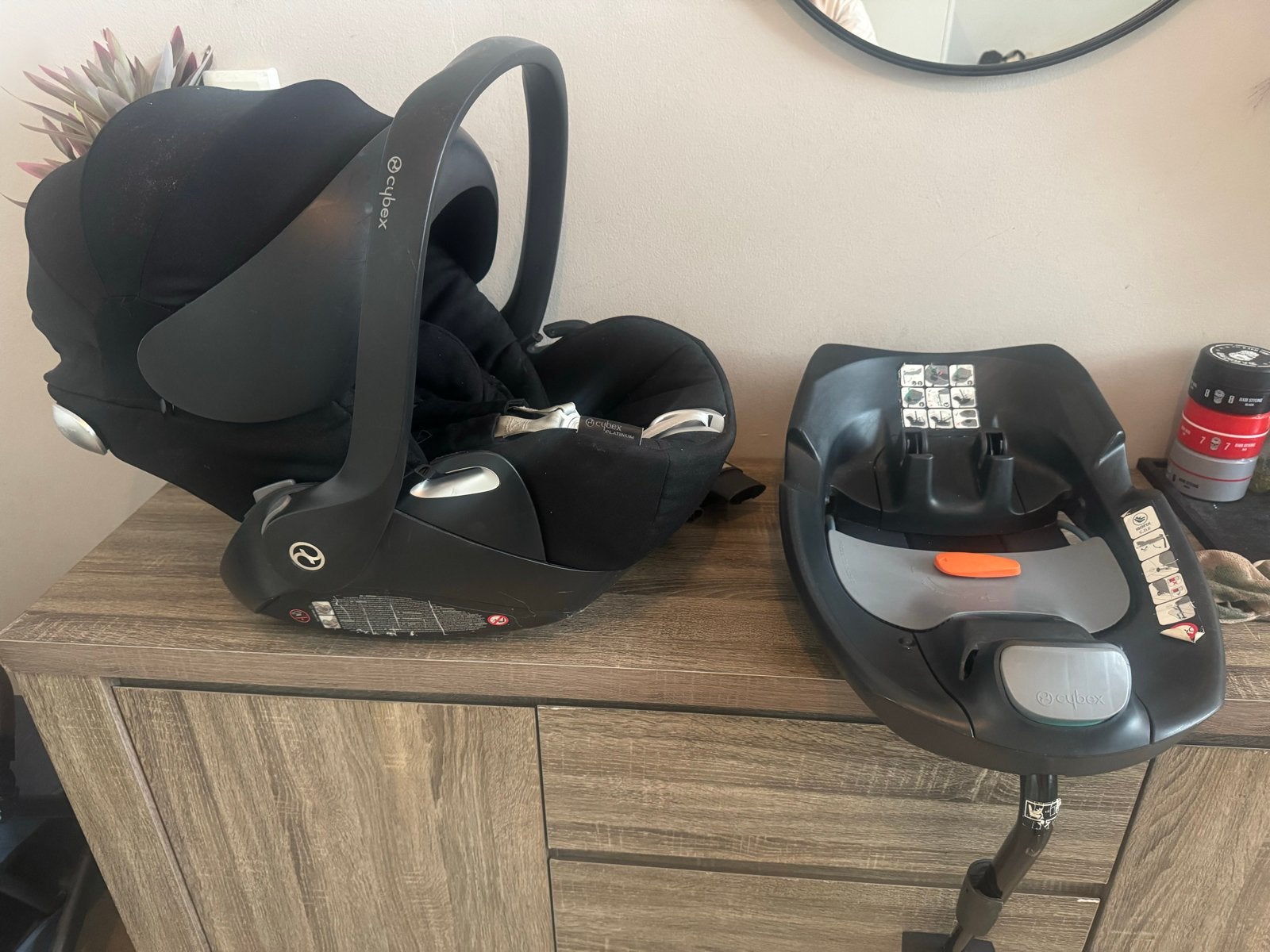 Cybex Aton 5 autostoel met Base Q-Fix en adapters, Gebruikt, Isofix, 0 t/m 13 kg, Ophalen