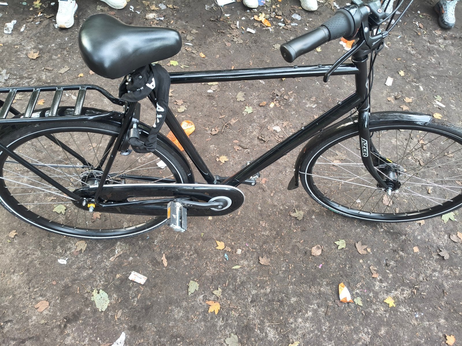 nieuwe zwarte stadsfiets met versnellingen en bagagedrager, Fietsen en Brommers, Overige merken, Velgrem, Versnellingen, Ophalen of Verzenden
