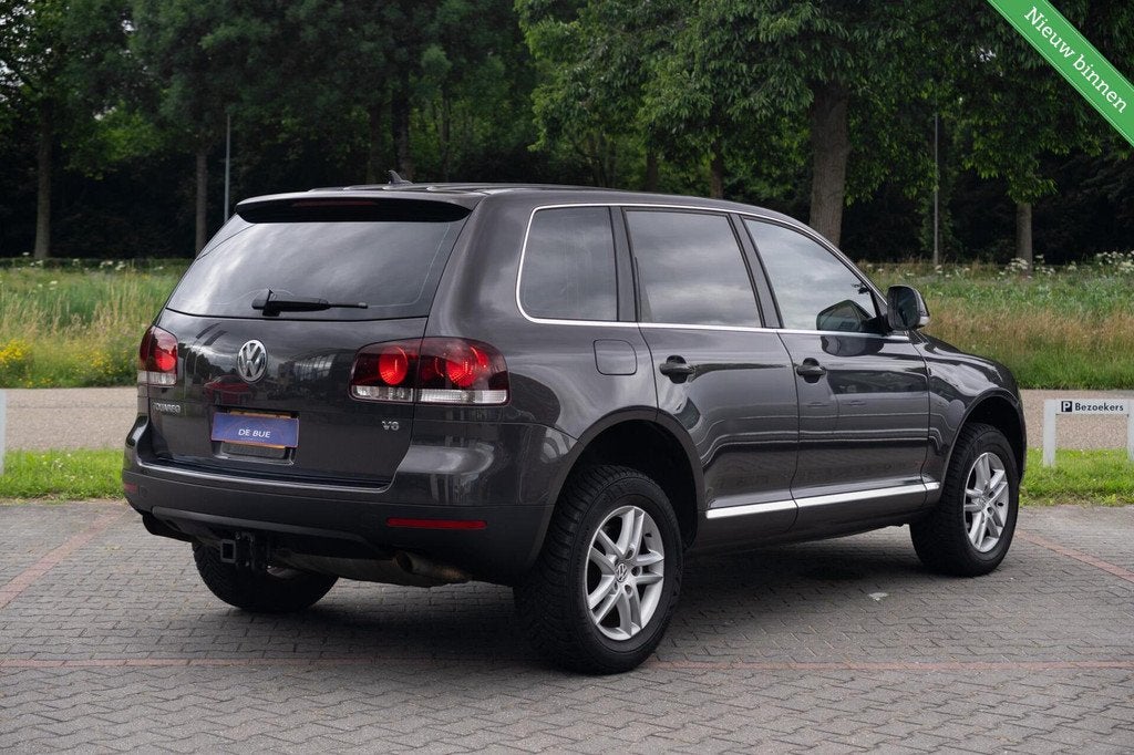 Volkswagen Touareg 3.6 V6 FSI |Youngtimer|CarPlay|Schuifdak|, Auto's, Volkswagen, Automaat, Gebruikt, Zwart, 2245 kg