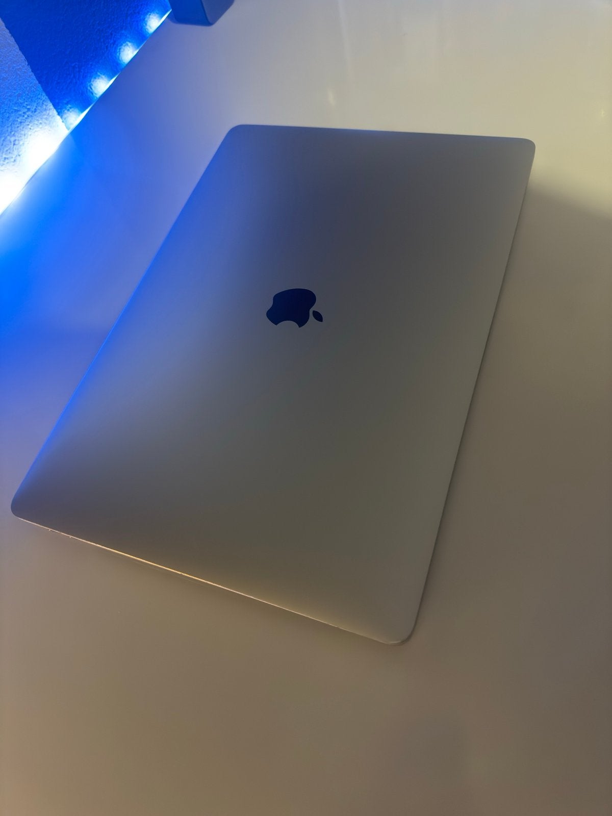 Apple MacBook Pro 15-inch (2016) – Touchbar – Silver Grey, Computers en Software, Apple Macbooks, MacBook Pro, Gebruikt, 512 GB