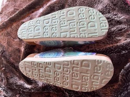 Desigual slippers maat 42 [nr2], Kleding | Dames, Slippers, Overige kleuren, Ophalen of Verzenden, Zo goed als nieuw