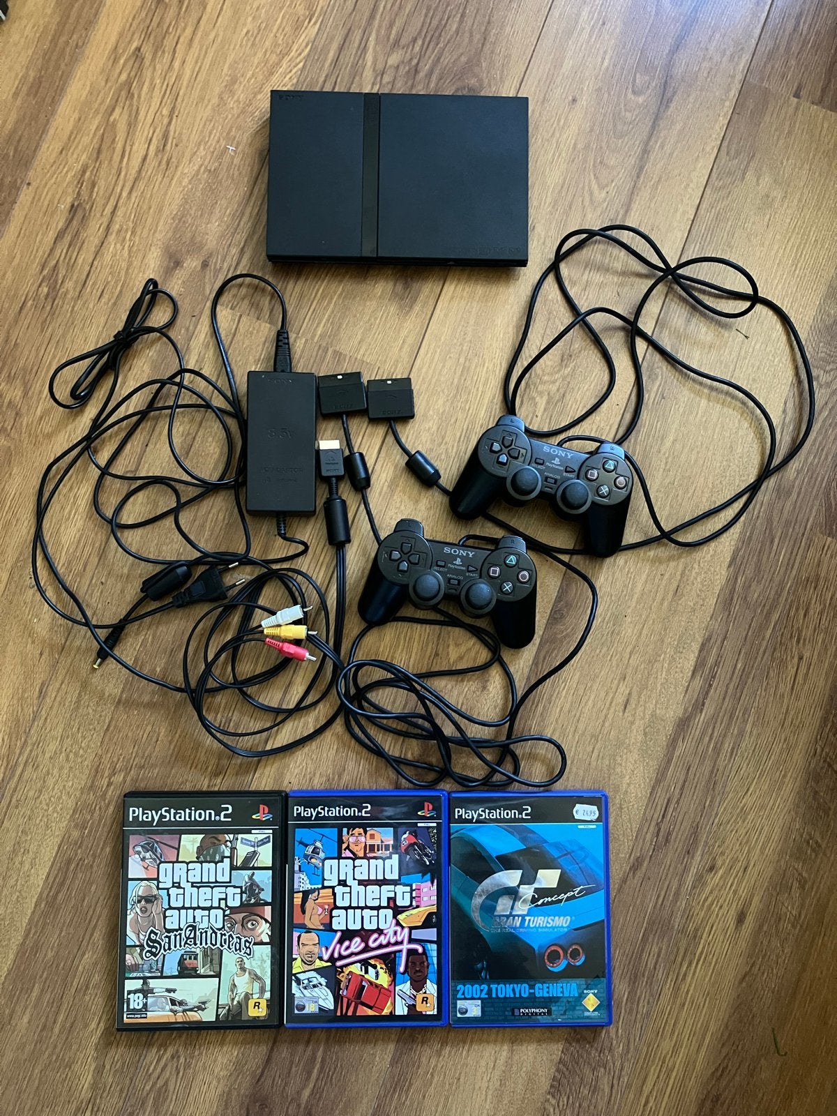 PlayStation 2 met controllers & 3 topgames gta san andreas, Spelcomputers en Games, Zwart, Met 2 controllers, Ophalen of Verzenden