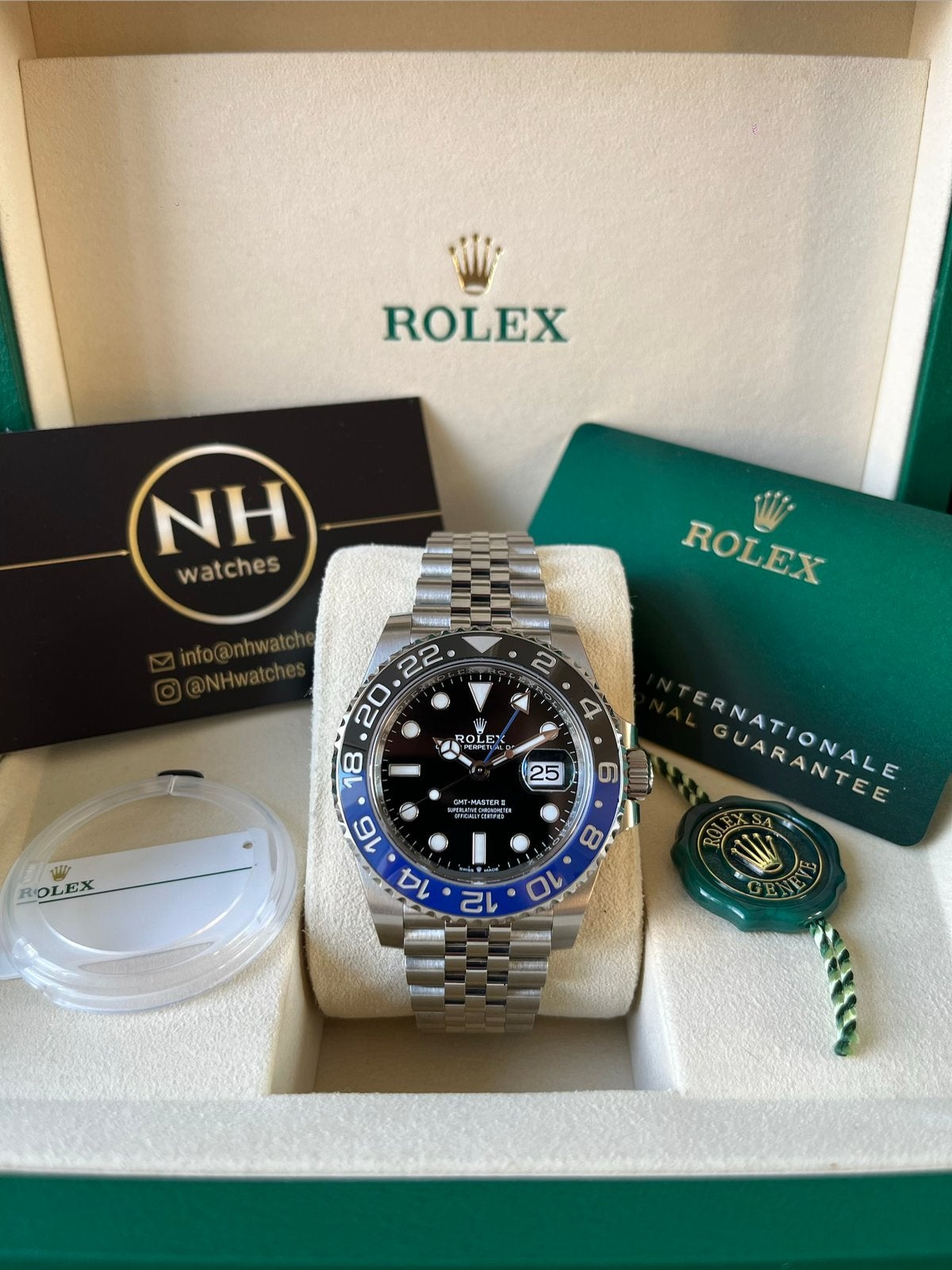 Rolex GMT Master II 126710BLNR Batgirl 01/2026, Ophalen, Nieuw, Staal, Rolex