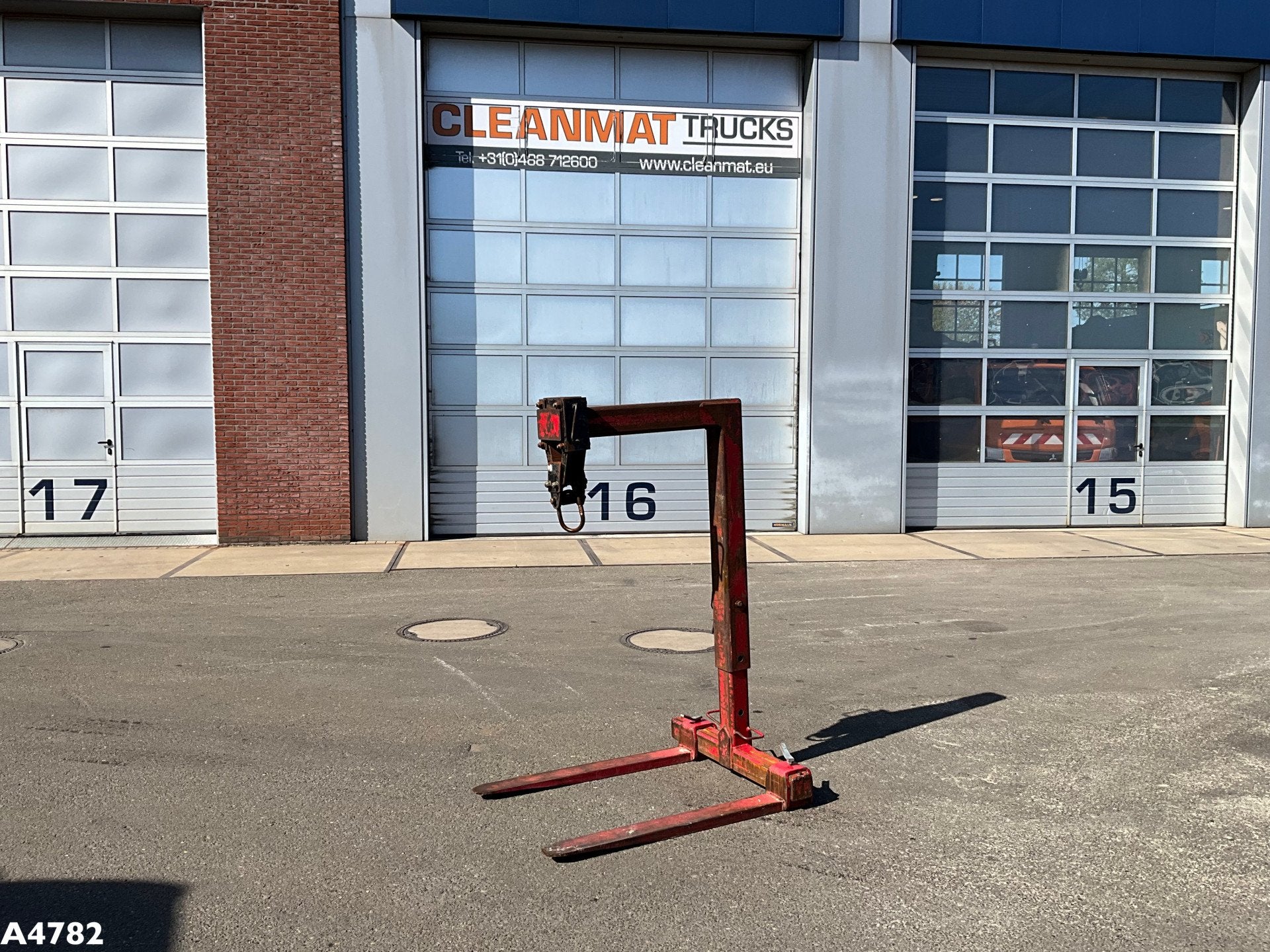 Palletvork, Clean Mat Trucks B.V., Sales@cleanmat.eu, Wageningsestraat 17
6673DB  ANDELST, NL